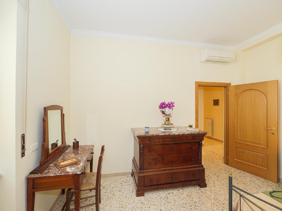 Aranci Apt 67 - Sorrento Centre And Vesuvius View ภายนอก รูปภาพ